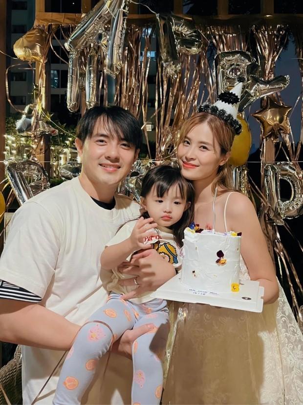 Lộ vòng 2 lùm xùm, Đông Nhi dính nghi vấn đang có em bé thứ hai-1