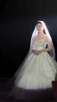 Cận cảnh visual cô dâu gây bão khắp MXH vì quá đẹp, dân mạng xuýt xoa không kém người nổi tiếng-3