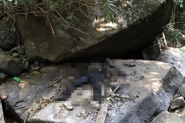 Thi thể thanh niên nổi trên mặt hồ trong khu công nghiệp ở Bình Dương-2