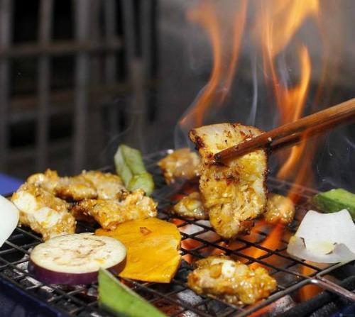 Những món nướng hấp dẫn ngày lạnh và lưu ý khi ăn tránh để độc chất vào người-3