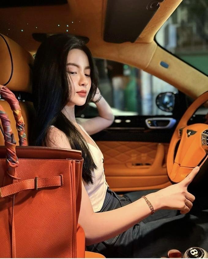 Lộ chân dung đời thực ít biết của Chu Thanh Huyền - vợ sắp cưới của cầu thủ Quang Hải-4