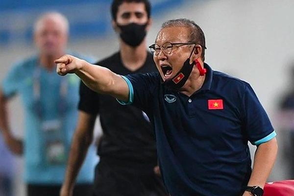 Chủ tịch LĐBĐ Malaysia tiết lộ sốc: HLV Park Hang Seo suýt phá hợp đồng với tuyển Việt Nam-3