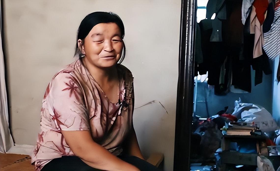 Bi kịch của người đàn ông ép vợ sinh 11 con trong 16 năm-1