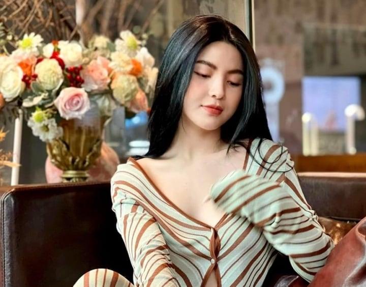 Chu Thanh Huyền: Bạn gái chưa từng đăng ảnh Quang Hải, nay trở thành vợ sắp cưới-3