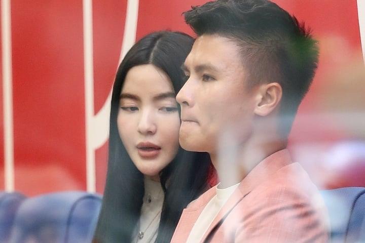 Chu Thanh Huyền: Bạn gái chưa từng đăng ảnh Quang Hải, nay trở thành vợ sắp cưới-5