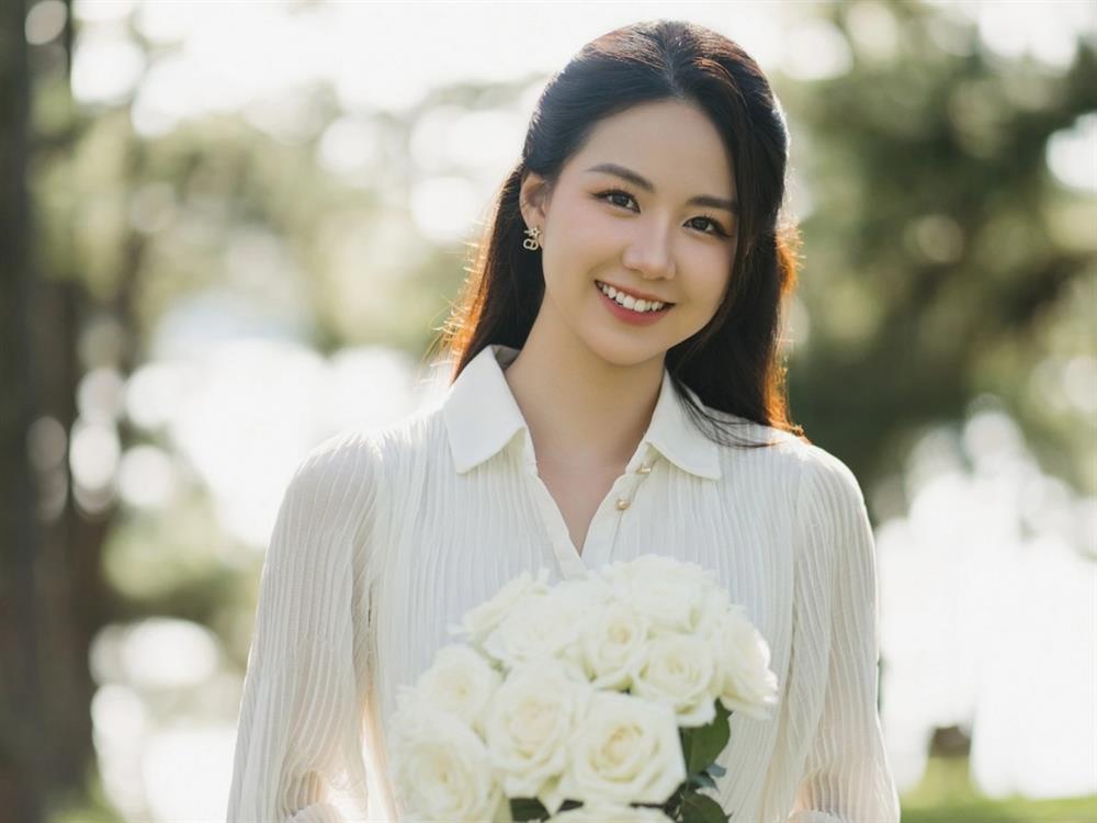 Chuyện tình của cô dâu Hà Nội gây sốt mạng vì nhan sắc xinh như hoa hậu-2