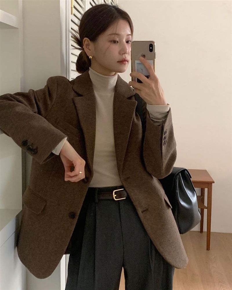 5 nguyên tắc diện đồ mùa đông ấm áp, tôn dáng-1