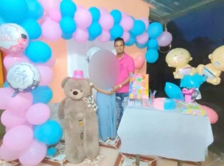 Bệnh viện trả thi thể em bé, gia đình phẫn nộ khi thấy hình nộm trong quan tài-2