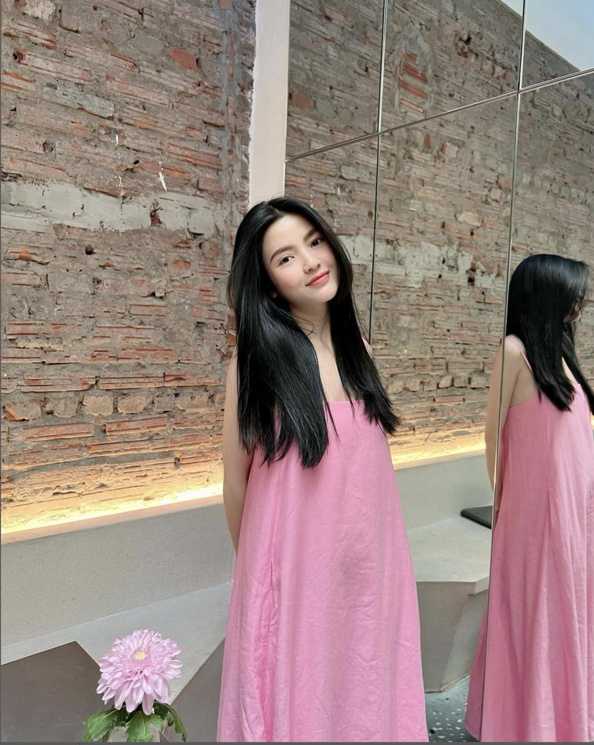 Chỉ cao gần 1,6, Chu Thanh Huyền - vợ sắp cưới của Quang Hải - mặc đồ trông vẫn gợi cảm-11