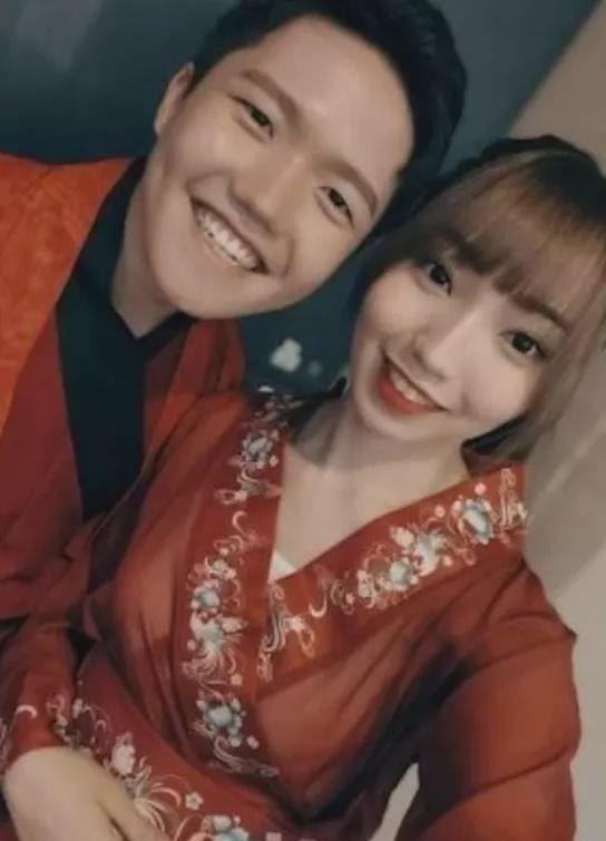 Nữ ca sĩ 26 tuổi bị người hâm mộ sát hại-3