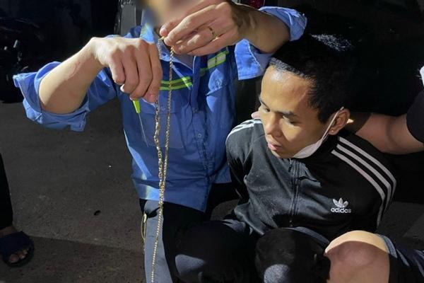 Người đàn ông mang tiền án tội giết người, tiếp tục đi cướp tài sản-2