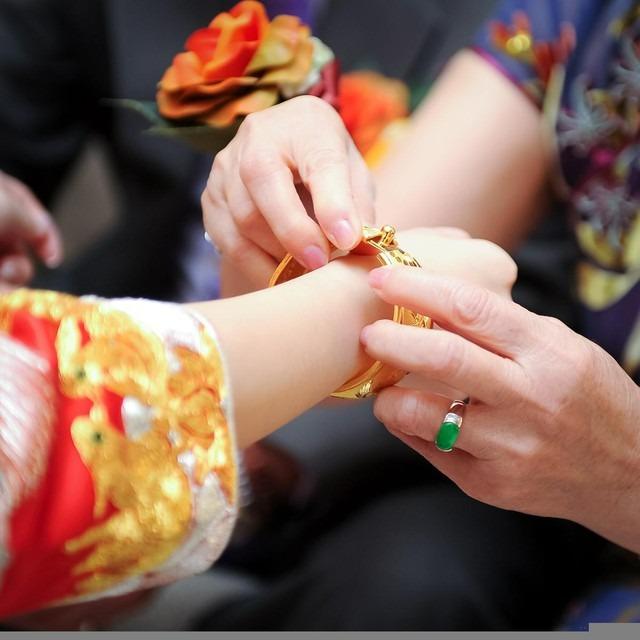 Hành động không biết xấu hổ của bạn gái cũ sau khi bị chia tay do đòi tiền sính lễ quá khủng-2