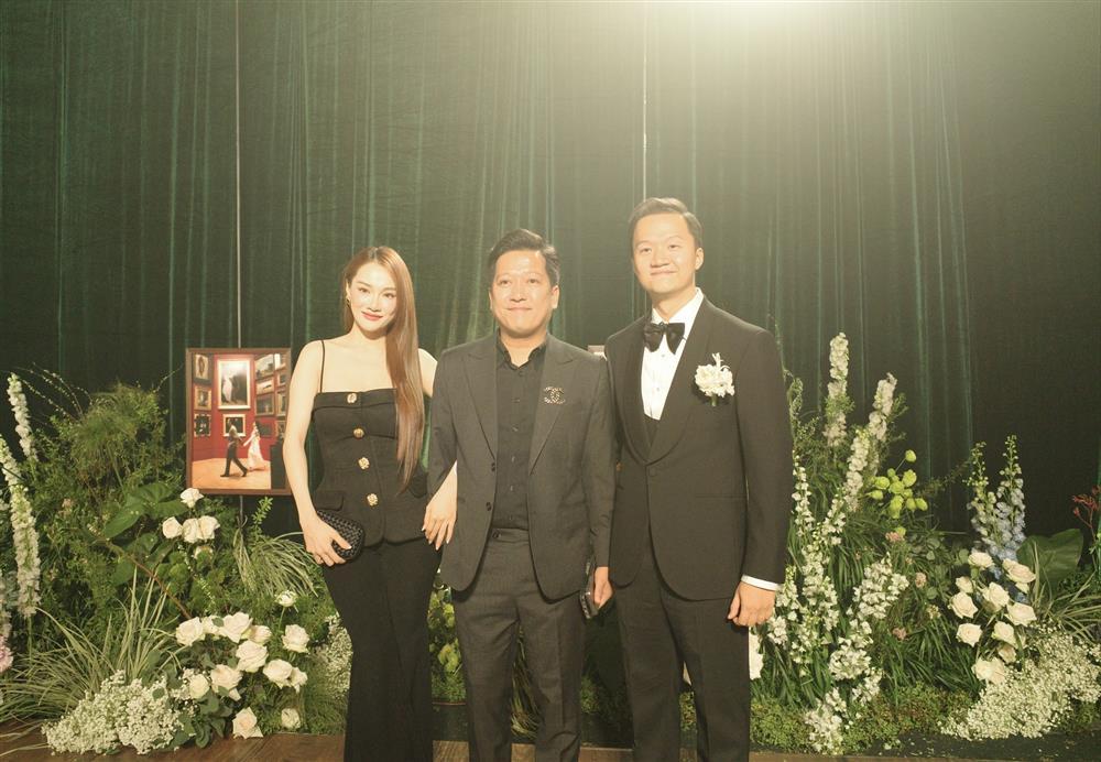 Gần như cả showbiz Việt quy tụ ở lễ cưới Diễm My 9X-7