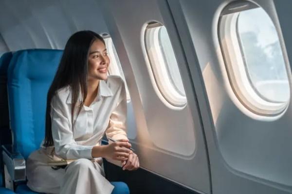 Trộm tiền trên chuyến bay TP.HCM - Singapore, khách Trung Quốc đối mặt án 9 năm tù-2