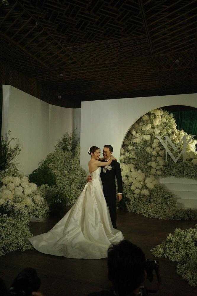 Diễm My 9X đẹp rạng ngời trước khi lên lễ đường thành hôn-6