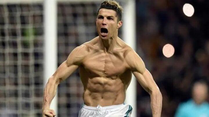 Cơ bắp cực khủng của sao bóng đá: Ronaldo vẫn thua đồng nghiệp vô danh-1