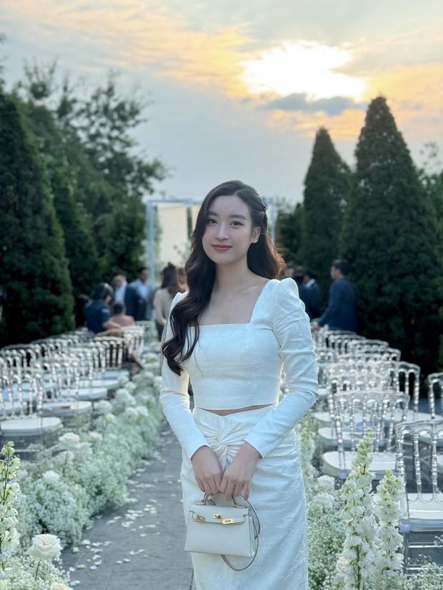 Đỗ Mỹ Linh lên đồ chuẩn dâu nhà hào môn khi đi đám cưới, dân tình tấm tắc khen ngợi-3