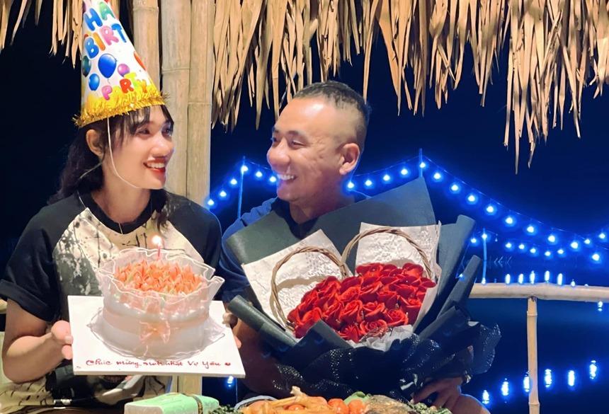 Chuyện tình đẹp của 3 cặp đôi chiến sĩ-4