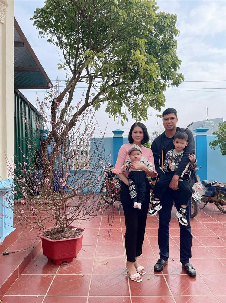 Chuyện tình đẹp của 3 cặp đôi chiến sĩ-7