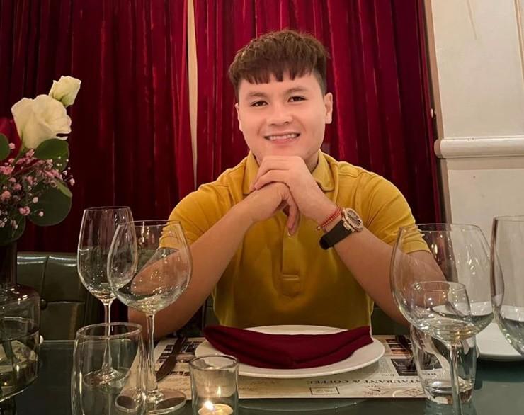 Trước khi có thông tin về việc kết hôn, cầu thủ Quang Hải giàu có cỡ nào ở tuổi 26?-7