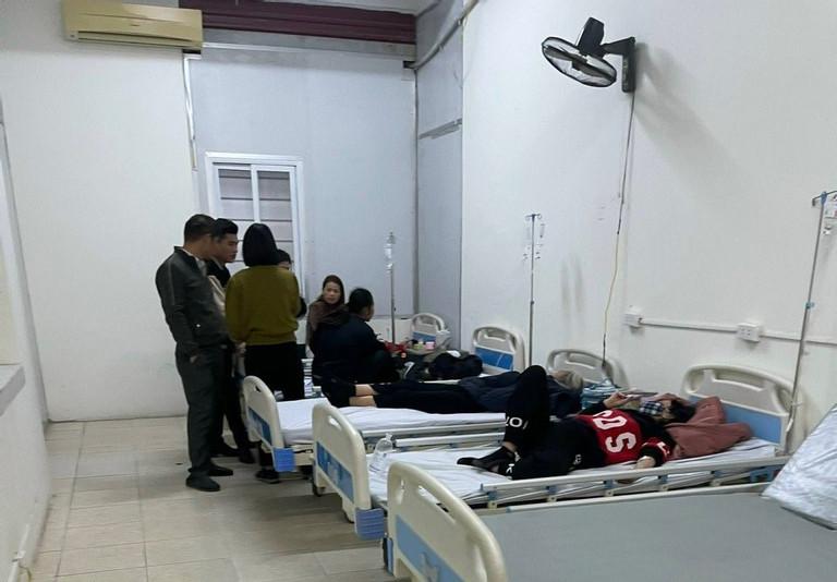 9 học sinh Thanh Hóa phải nhập viện sau bữa ăn trưa-1