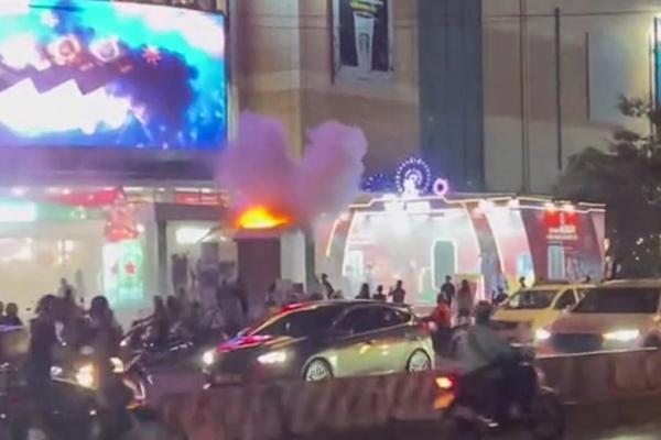 Nguyên nhân vụ cháy siêu thị Lotte Mart ở TPHCM khiến 1.000 người tháo chạy-2