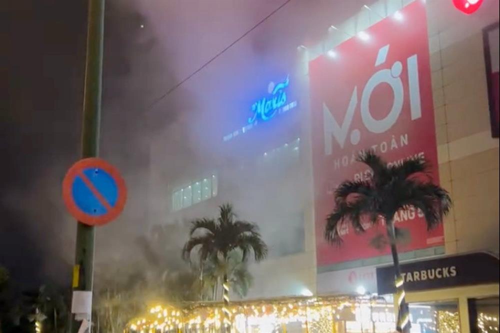 Nguyên nhân vụ cháy siêu thị Lotte Mart ở TPHCM khiến 1.000 người tháo chạy-1