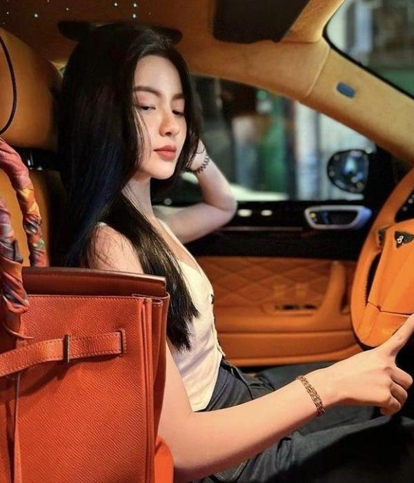 Tài sản sau khi về chung nhà của Quang Hải và vợ hotgirl khủng ra sao?-5