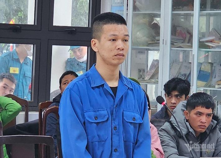 Khoe ảnh người yêu mới, cô gái bị bạn trai cũ chém trọng thương-1