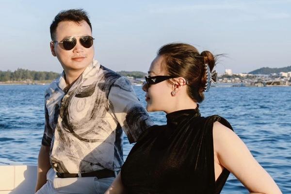 Phương Oanh chăm chỉ vào bếp trổ tài nấu toàn món ngon, bật mí làm món ốc luộc ấm trời Đông-4