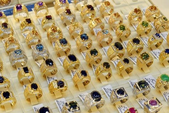 Giá vàng nhẫn đắt hơn 1 triệu đồng/lượng sau một tuần