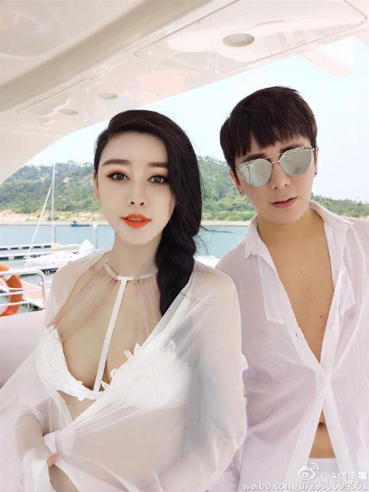 Cuộc đời cô gái bỏ hàng chục tỷ đồng để phẫu thuật giống Phạm Băng Băng-5