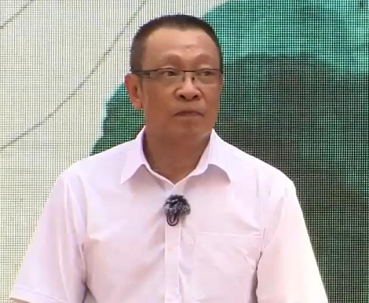 MC Lại Văn Sâm: Thời 17, 18 tuổi chúng tôi không nghĩ đến thanh xuân-1