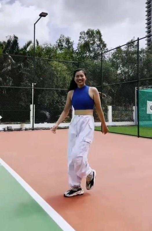 Nàng tiên cá Ánh Viên hiếm hoi diện áo croptop, khán giả tấm tắc khen ngợi dáng vóc-4