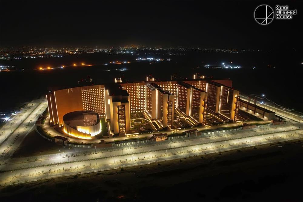 Chín tòa nhà đẳng cấp thế giới mới được khai trương, riêng chi phí xây đã 9.000 tỷ đồng-2