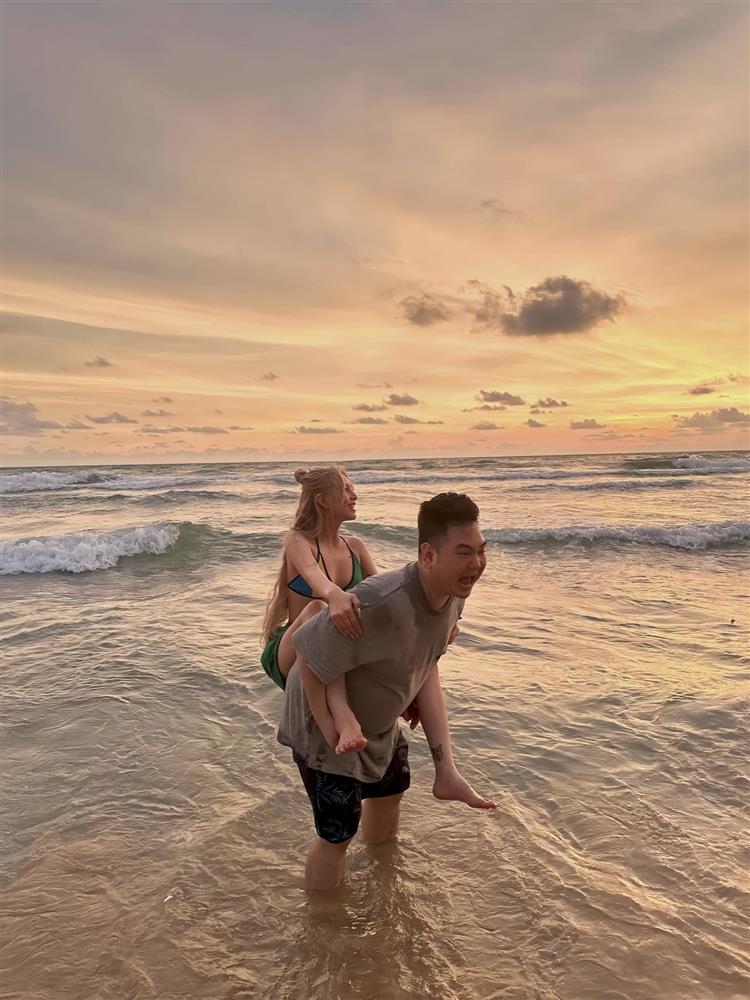 Streamer giàu nhất Việt Nam giảm 7kg, vợ đòi đưa đi tắm trắng sau 8 ngày nhập ngũ-4