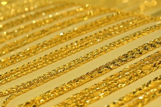 Giá vàng lên đỉnh mới 78 triệu đồng/lượng