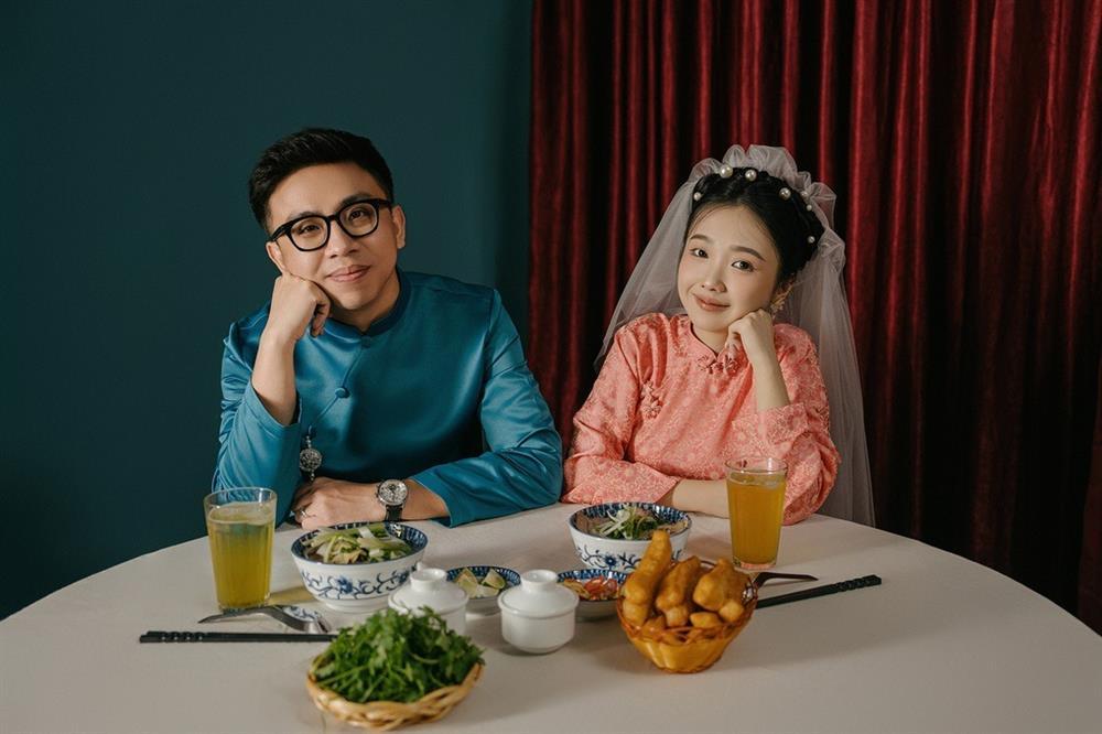 Nghiền ăn phở, cô gái xinh đẹp lấy thiếu gia chuỗi phở nổi tiếng Hà Nội-2