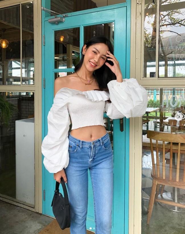 Mẫu chuyển giới Thái Lan ăn uống thả ga vẫn có rãnh bụng đẹp mê mải-1