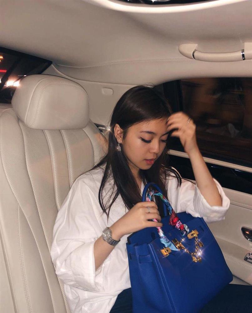 Gái xinh mặc đồ tập chụp ảnh cùng Chi Pu: Em gái đại thiếu gia, túi hiệu mua theo lố-7