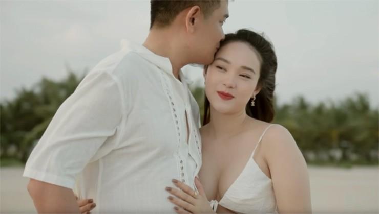 Chốn đi về của mỹ nhân Việt lấy chồng 2023: Biệt thự mới toanh của Phương Oanh gây chú ý-9