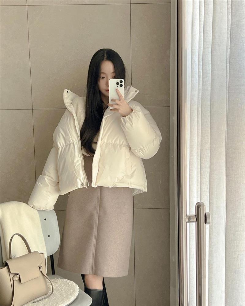 Nàng blogger cao chưa đến 1m6 khéo lên đồ layer tôn dáng trong mùa lạnh-2
