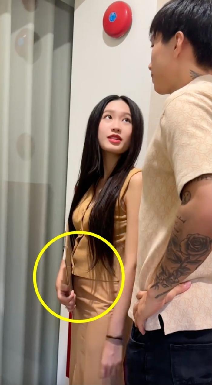 Doãn Hải My đăng ảnh mừng Giáng sinh, dân tình chỉ chú ý đến một điều đặc biệt-4