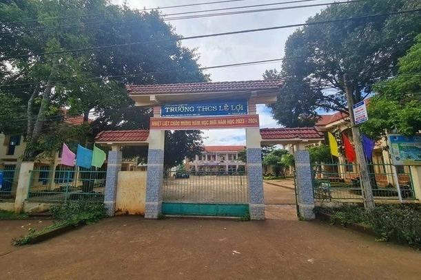 Tuyên Quang: Giáo viên mắng học sinh mất dạy, khốn nạn vì mất trật tự-2