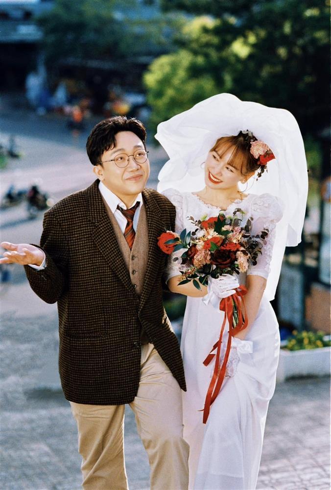 Hari Won - Trấn Thành tung bộ ảnh cưới thập niên 90 cực chất, nhắn nhủ ngọt ngào tới nửa kia-4