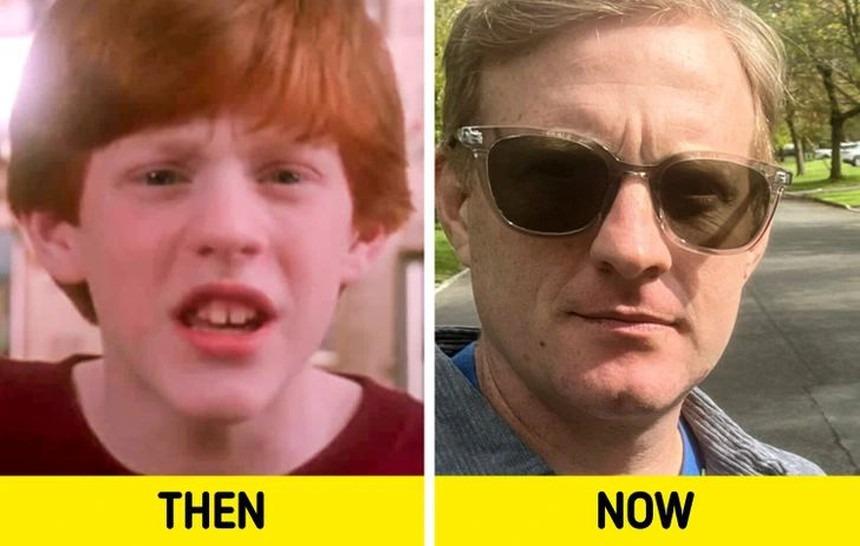 Dàn nam diễn viên trong Ở Nhà Một Mình: Ngày ấy và bây giờ-9