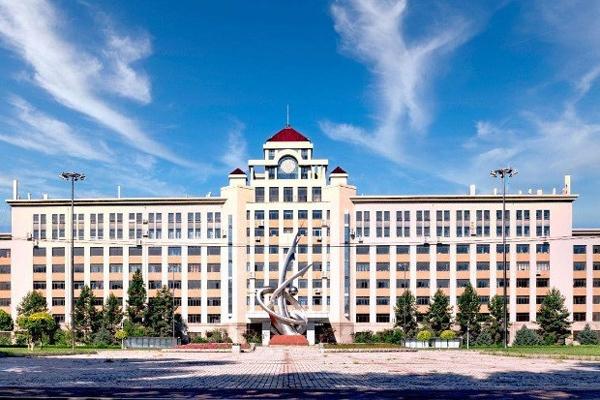 Chàng trai đột tử, bố xem giấy tờ phát hiện con hiến máu 16 lần trong 8 tháng-2