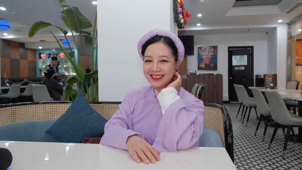 NSƯT Chiều Xuân ân hận khi từng quát chồng, ở tuổi 56 vẫn được yêu chiều-3