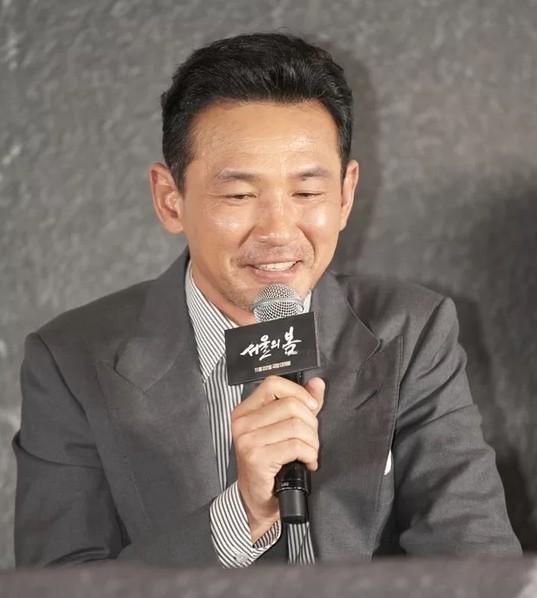 5 ngôi sao bị truyền thông chê có cách cư xử kém nhất-1