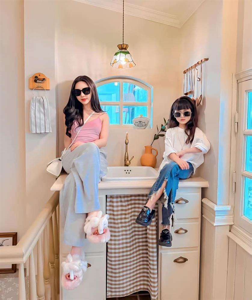 Ngắm street style xinh xỉu của bé An Nhiên - con gái Quỳnh Kool-2